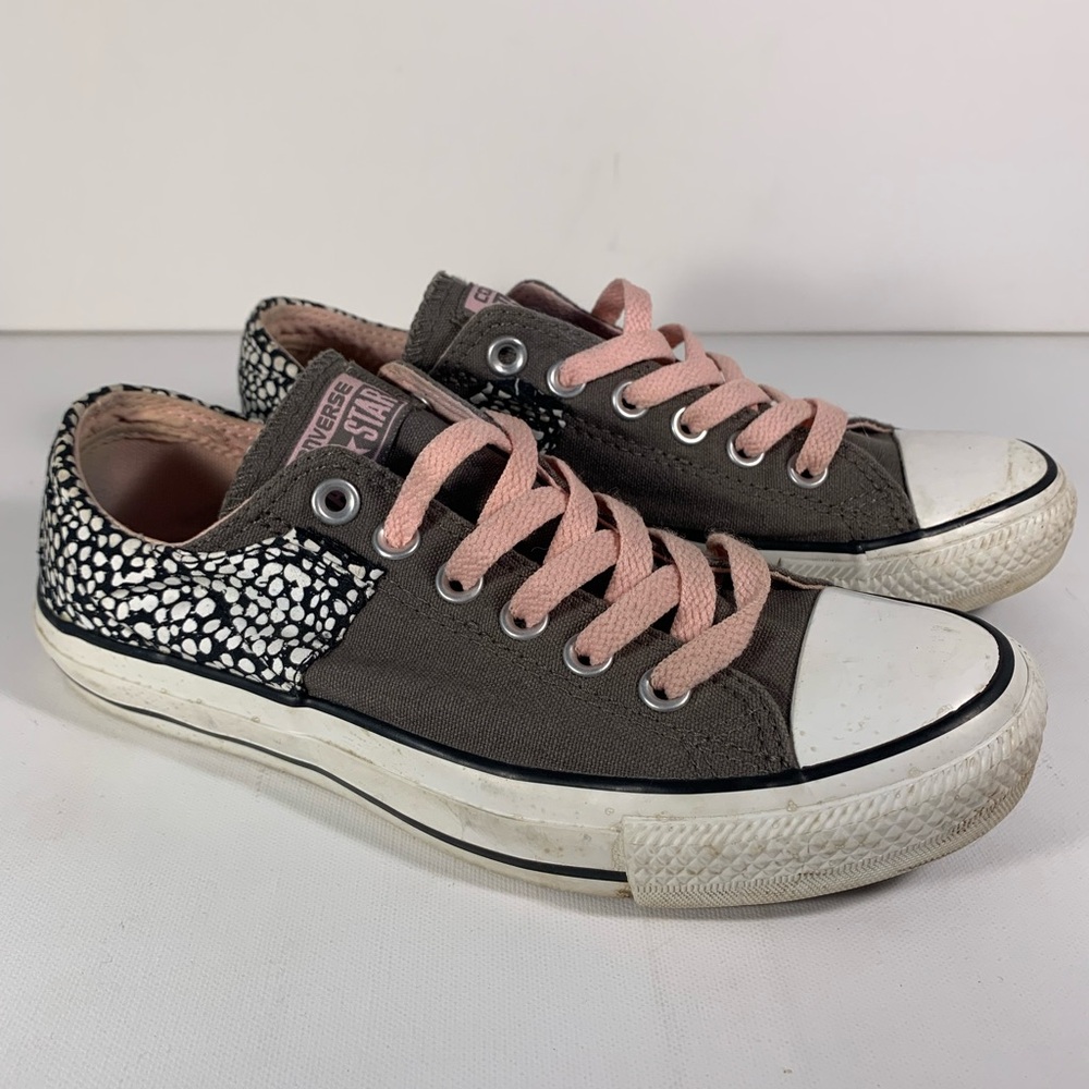 Women’s Converse